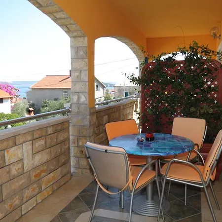 Appartamento Studio Preko 8428a Sestrunj